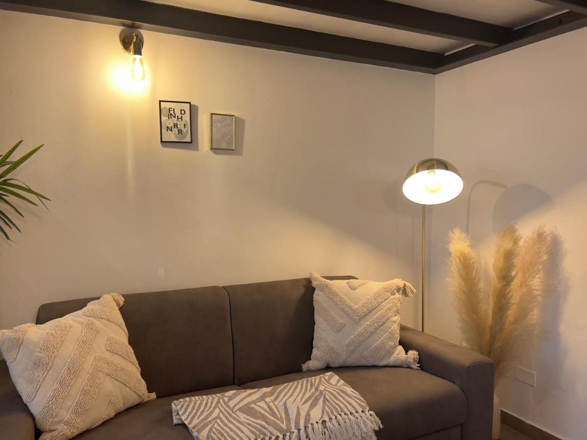 Regina Milano In Porta Romana 3 - Sky Tv, Wifi & Breakfast Box Apartment Ngoại thất bức ảnh