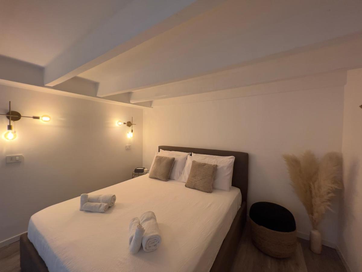 Regina Milano In Porta Romana 3 - Sky Tv, Wifi & Breakfast Box Apartment Ngoại thất bức ảnh
